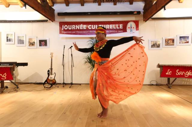 11927460_10153746318215628_972871750476505129_o